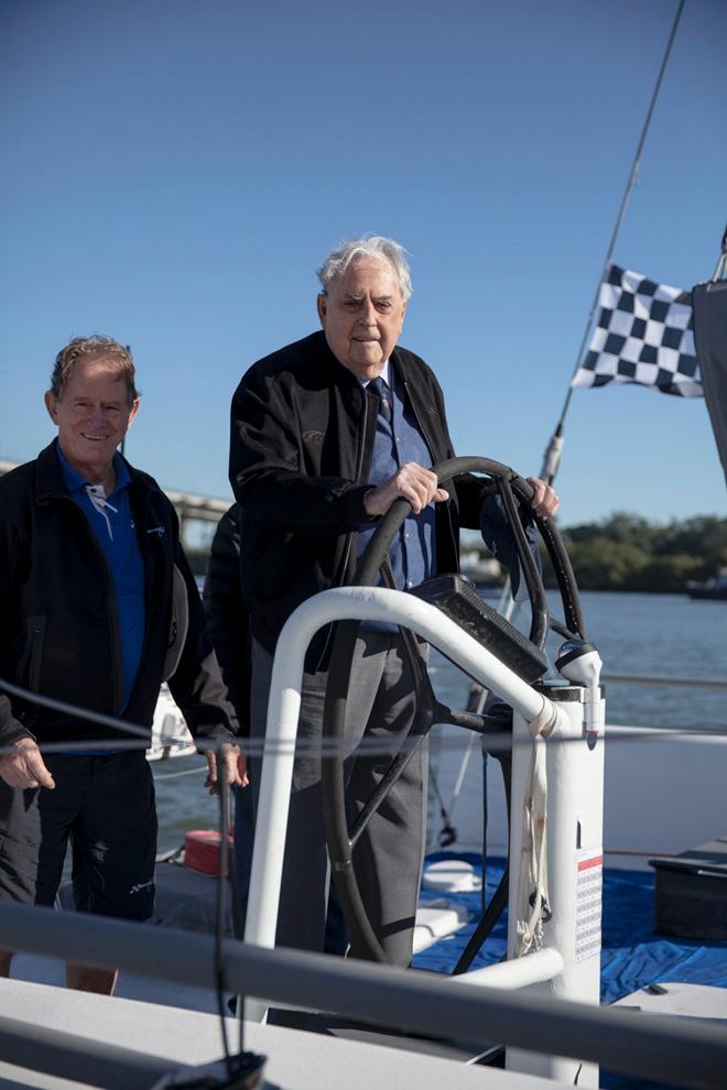 Peter Harburg with the late, and oh-so-great, Sir Jack Brabham © Andrew Gough